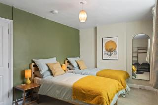 Cottage in central Porlock with garden & parking - 7