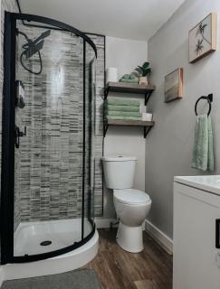 Cozy Pet Friendly Apartment Near Downtown and Pensacola NAS - 4