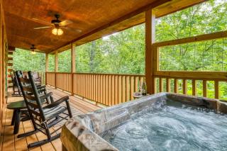 Kozy Cub Cabin, Gated Resort, Pool Table - 3