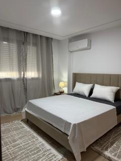 Bel appartement neuf proche des commerces à Laouina - 7