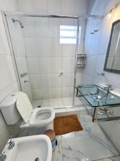 Dpto ubicacion perfecta cuatro habitaciones tres baños en calle caseros, renovado y remodelado - Bonavista Rentals - 1