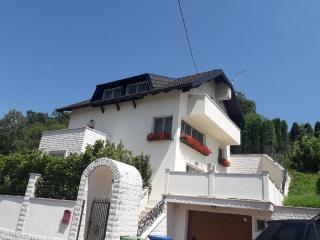 Cozy villa near the swimming pools - 0