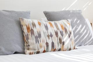 Luxury Flat Near Hove Station parking sleeps 4 - 2