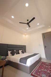 Hotel Cresta Inn - 2