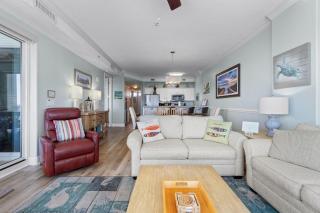 Regency Isle Penthouse 1202 - 2