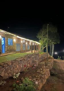 Blackwoods Farmhouse - 2