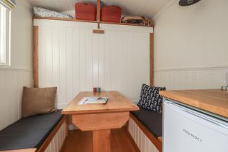 Hilbre Shepherd Hut - 5