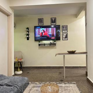 Cozy & Comfy 1BHK in Sector 46 - 5