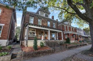 Charming Historic Getaway in the Heart of Columbus - 4