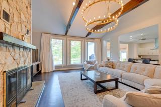 High-End Estate in Norwalk Quiet and Spacious! - 5