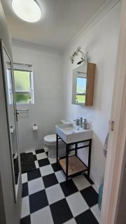 Coral Cottage Langebaan - 8