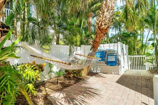 Anna Cabana Bungalow #3 - 2