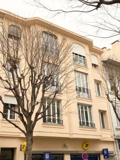 Peaceful City Centre Apartment - 1