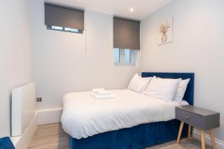 Modern 1 Bedroom Apartment in Brockley, SE London - 8