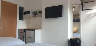 6 Self-Contained Suites near Portslade Station - 2