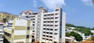 HOTEL TRIVA -300m from Medical College - 9