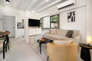 Atrium Apartments - Sorrel Loft - 7