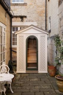 Luxury Central Bath Apartment with Private Sauna - 6