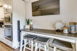 Walk to Beach Family-Friendly HHI Condo with Pool - 3