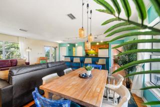 Palm Paradise in Cedar Key - 8