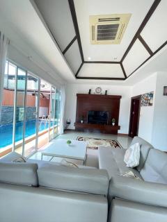 2 private pool villa 4 bedroom 6 bath can sleep 10 - 2