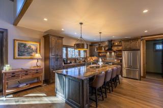 Little Creek Lodge at Eagles Nest - 1