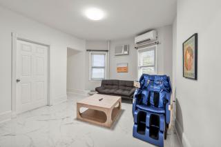 5MIN walk NYC Train Massage Chair Sleeps 12Plus - 5