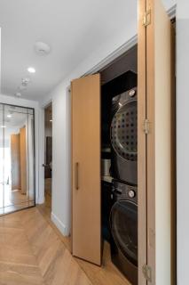 2 bed 2 bath on the STRAND in Manhattan Beach - 0