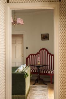 Luxury Central Bath Apartment with Private Sauna - 2