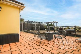 Harvest Close, Marks Tey - 6