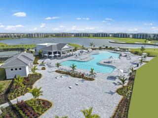 Stunning New Condo in Ave Maria - 0