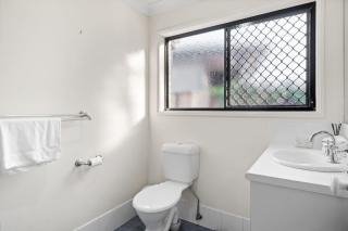 Tranquil 4BR Home Near Parks Shops and Nature Trails - 5