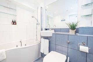 Air Maison - Bright and Breezy - 5 Min Walk to Seafront - 8