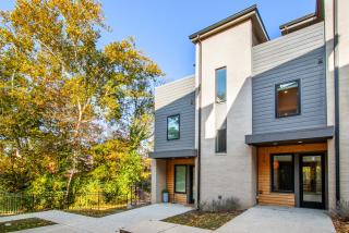 Cityscape Townhouse Near Market Square Downtown - 6