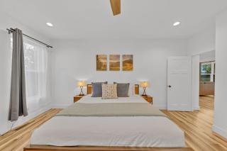 Sleeps 10, HotTub, Game Room, Views, Pet Friendly - 9