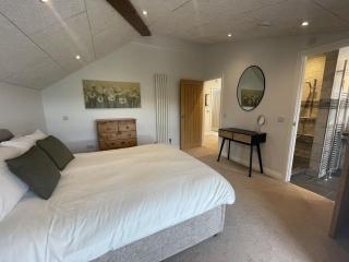 Magnificent Getaway - Tennis, Climbing & More! - 7