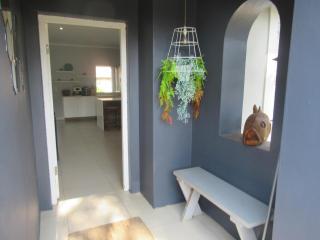 Goodholme Guesthouse - Modern Spacious Peaceful - 6