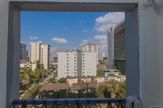 Kilimani Brickford Heights with Gym, Rooftop & WiFi - 4