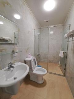 Xinyuan Guest House - 2