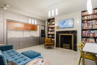 Exquisitely Designed 2BD Flat in South Kensington - 1