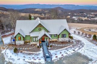 Sunbird Cabin at MontEagle - 0