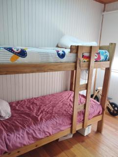 Cabaña con quincho y pileta - 6