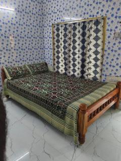 FullMoon Guesthouse - 8