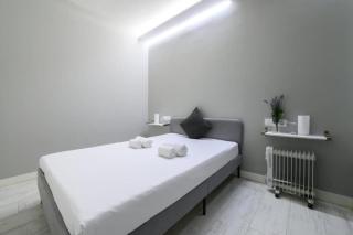 Stylish Stay in the Center of Madrid - 8