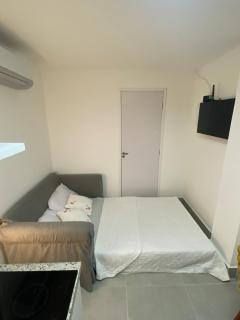 Novíssimo, ar condicionado total e super internet 700MB! - 8