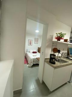 Novíssimo, ar condicionado total e super internet 700MB! - 7