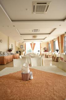 Hung Long Heritage Cat Ba Hotel - 6