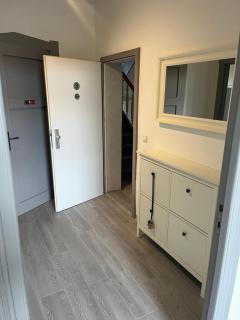 Monteur-Pension W8 - 3