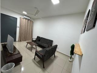 Sour'd Staycation Near Teluk Senangin Beach - 1