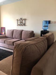 Elegant 2 bedroom at Crestpark apartments - 9